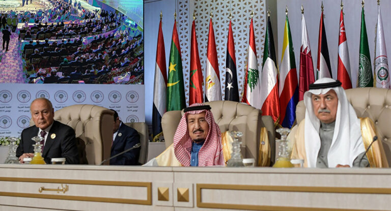 هجوم جوي على السعودية.. العرب أدانوا إلا هذه الدول الأربع