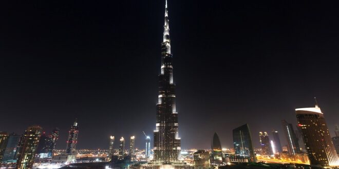 برج خليفة في دبي - الإمارات