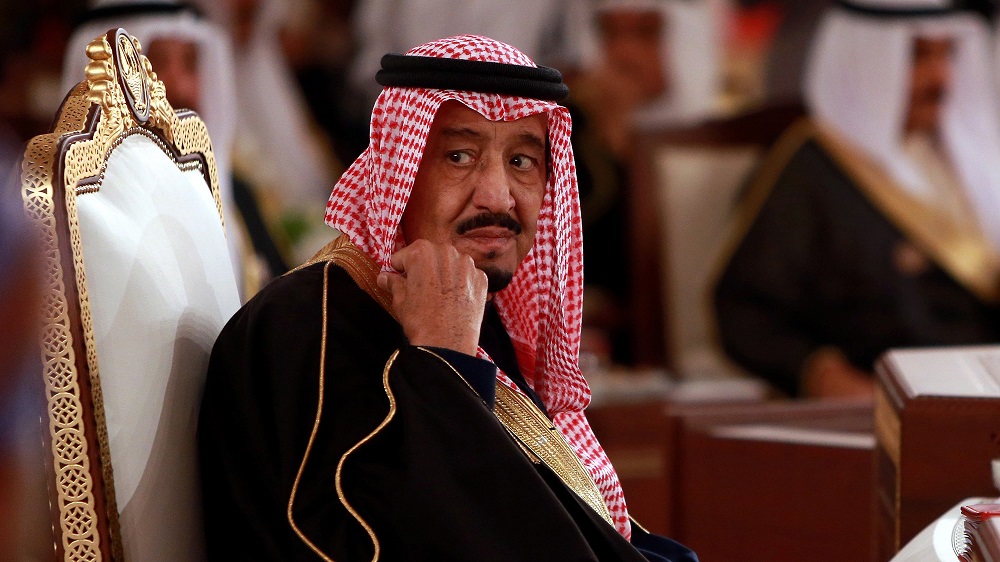 وفاة الملك سلمان الإمارات تعزي السعوديين