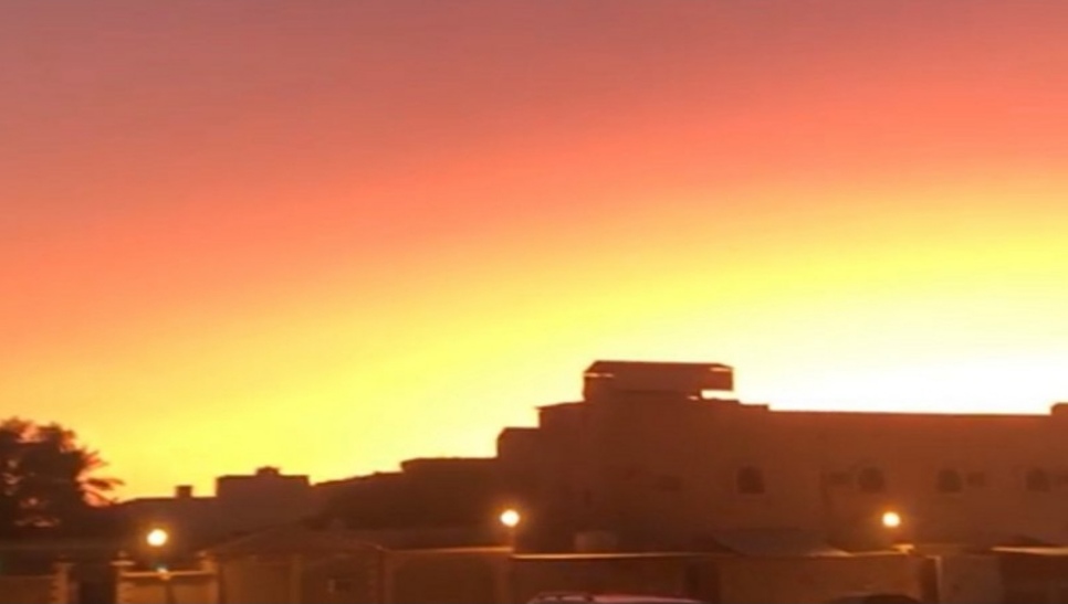 شروق الشمس قبل موعدها في السعودية