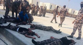 فوضى داخل أحد المعسكرات في السعودية.. جنود في حالة إغماء على الأرض والسبب صادم (فيديو وصور)