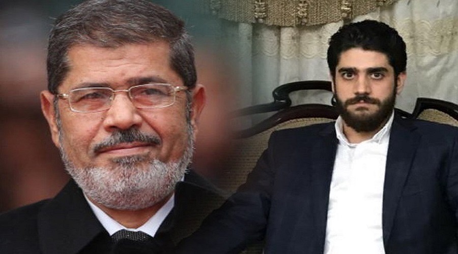 محمد مرسي ونجله عبدالله