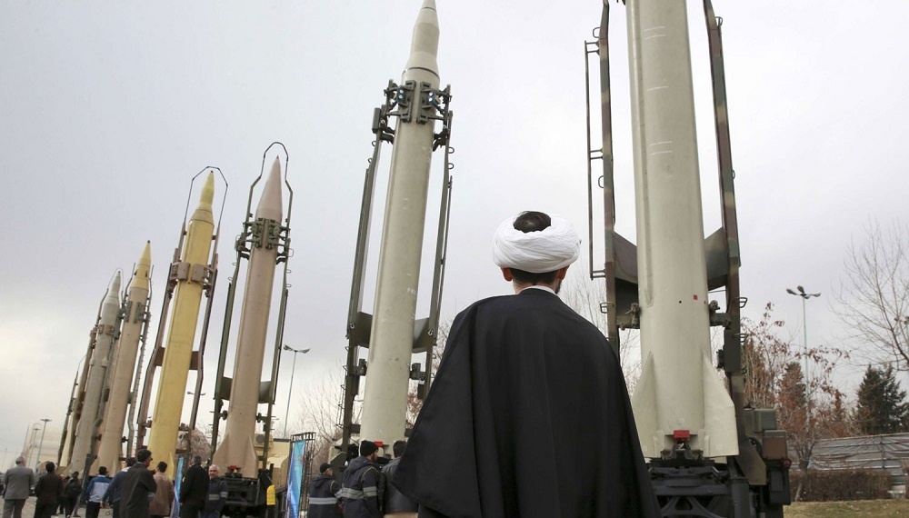 إيران تتوعد الإمارات بضربات قاسية