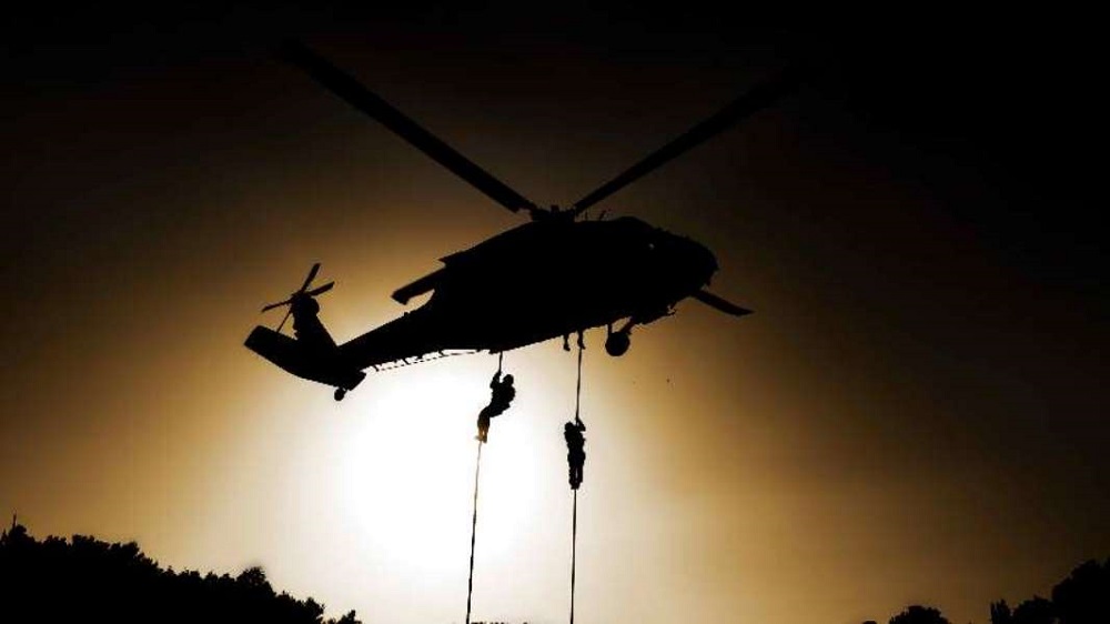 طائرات الهليكوبتر تحلق فوق بغداد