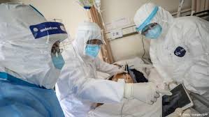 وفاة مدير مستشفى ووهان الصينية بفيروس