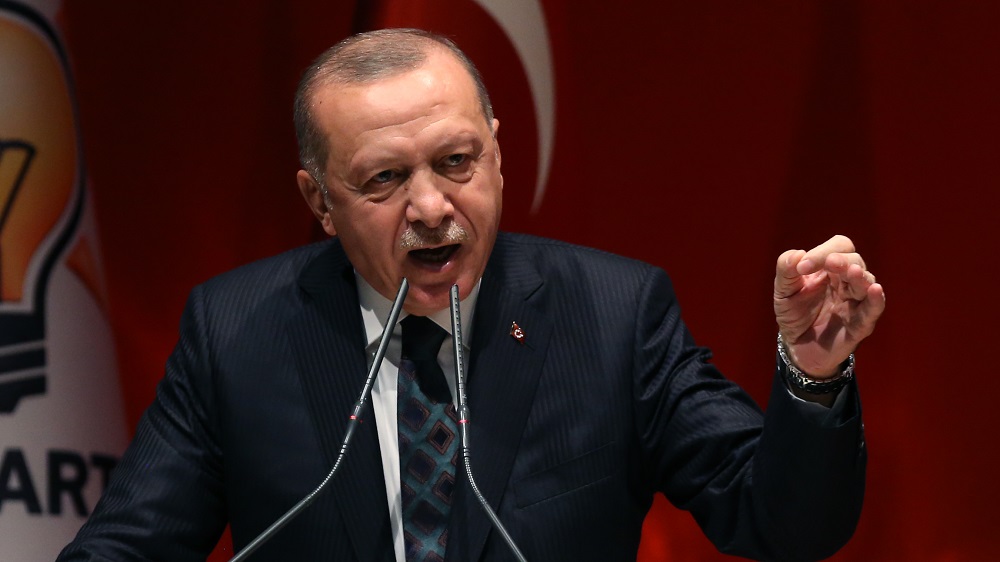 أردوغان يدق طبول الحرب ويتوعد