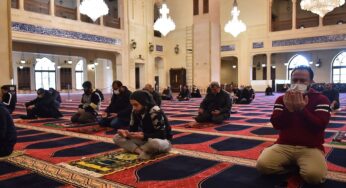 أول دولة إسلامية تعلن رفع القيود عن صلاة الجماعة بالمساجد مع اقتراب رمضان