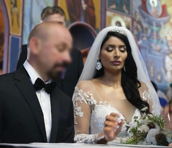ناشطة سعودية شهيرة تنشر فيديو زفافها
