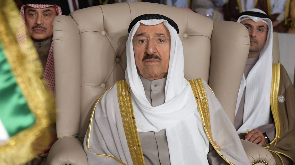 معلومات بشأن انتقال السلطة في الكويت