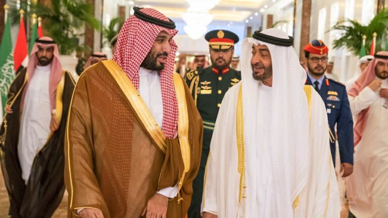 الإماراتیون یریدون إسقاط السعودیة