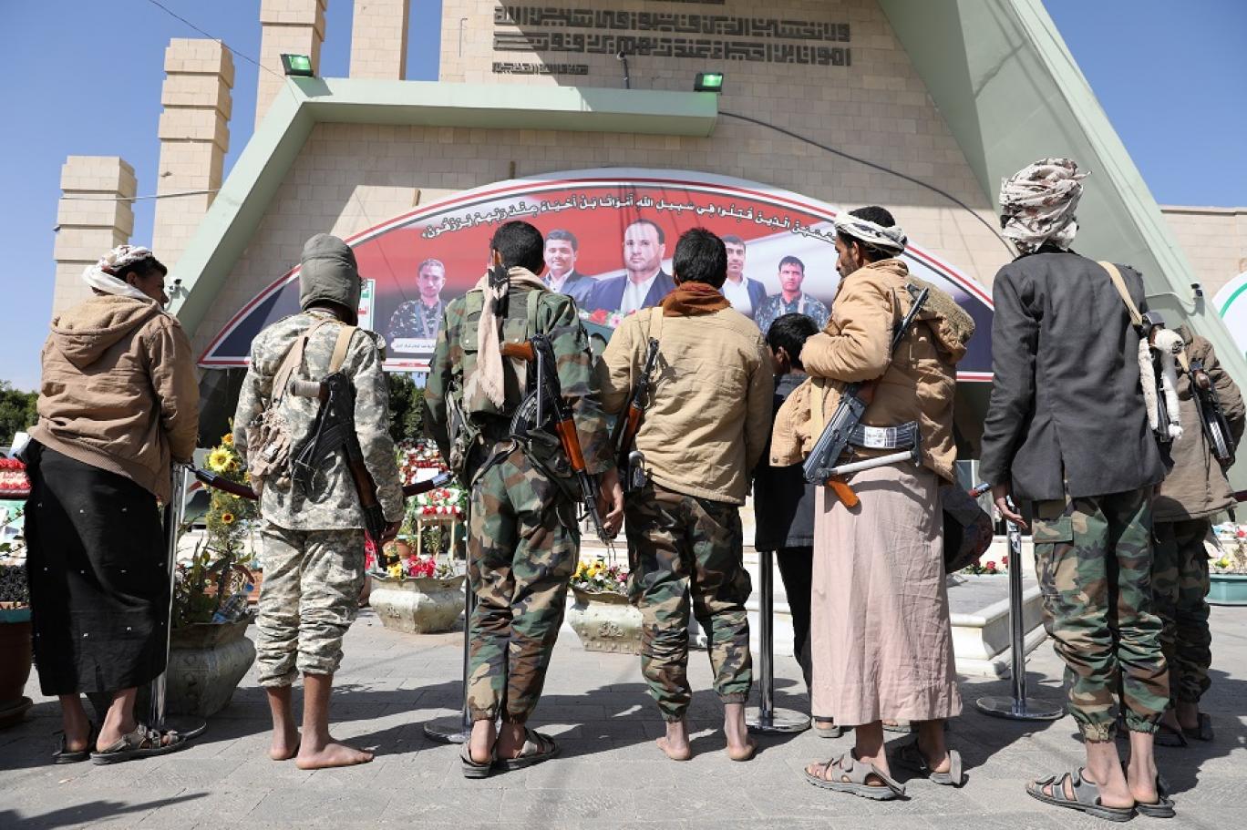 عاجل: أول رد رسمي لجماعة الحوثي على قرار العقوبات الأمريكية وتعلن جاهزيتها للرد
