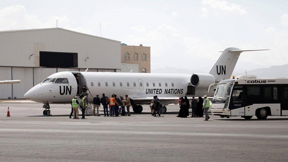 وردنا الآن: تطورات خطيرة وعاجلة في عدن.. طائرة أمريكية تبدأ بإجلاء موظفي الأمم المتحدة والمنظمات الدولية من العاصمة اليمنية وهذا ما سيحدث بعد ساعات (تفاصيل طارئة)