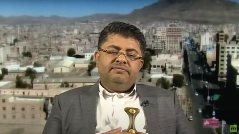 الحوثي يوجه رسالة تحذيريه للدول الراعية للقرار الأمريكي بتنصيفهم منظمة إرهابية