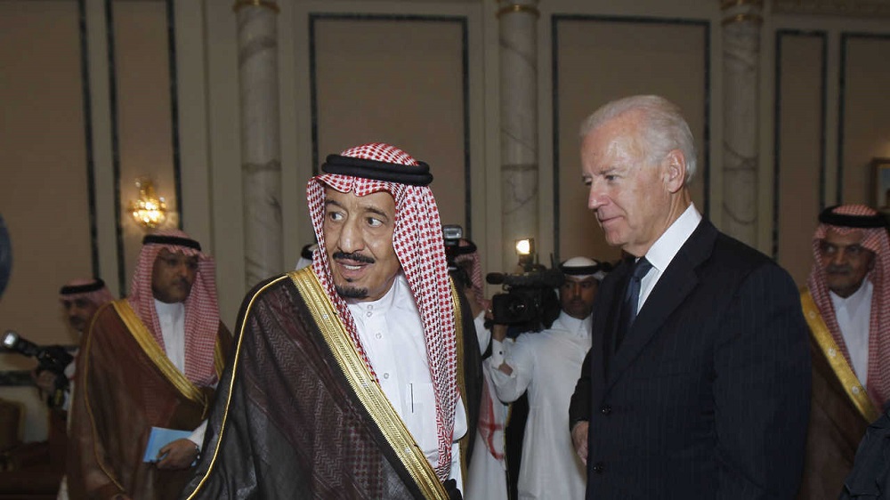 “بايدن” يفاجئ الملك سلمان ويصدر قرار صادم وغير متوقع بشأن حرب اليمن