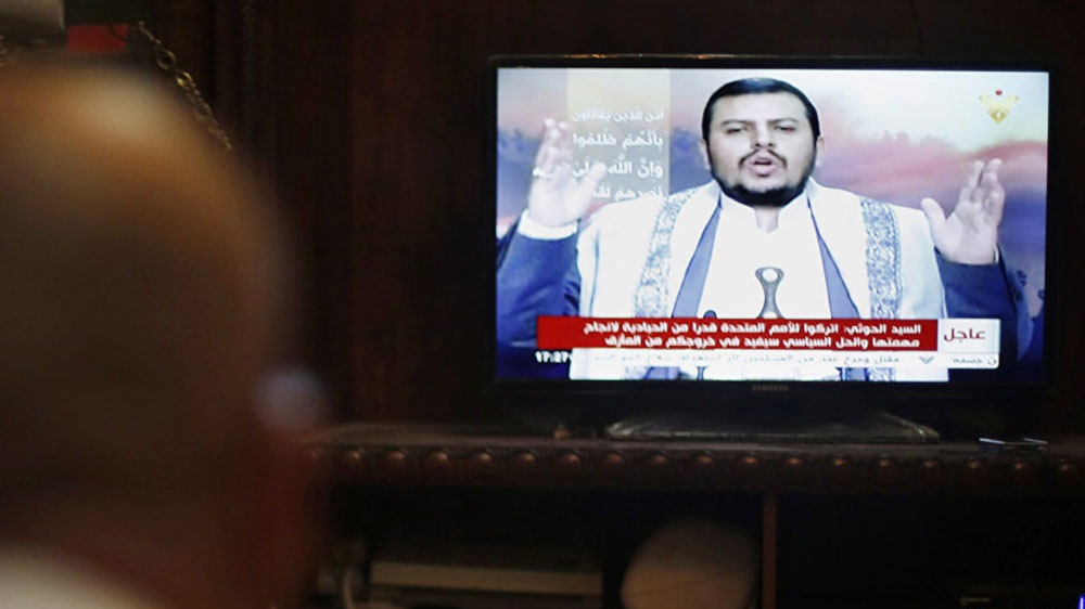 زعيم عربي يدعو للحوثي ويحيه ويطالب موسوي بالاعتذار عقب تصريحاته عن حاجة هذه الدولة العربية إلى شخص مثل عبدالملك الحوثي
