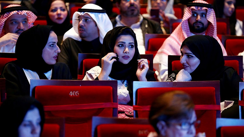السعودية تعلن مفاجأة: أغلب نساء المملكة يمارسن هذا الفعل الممنوع و40% وقعن في الجريمة!