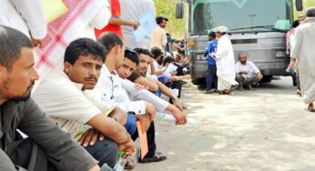 ما حقيقة ترحيل المغتربين اليمنيين من جنوب السعودية وإنهاء عقود عملهم ومنحهم مهلة لمغادرة المملكة (تفاصيل)