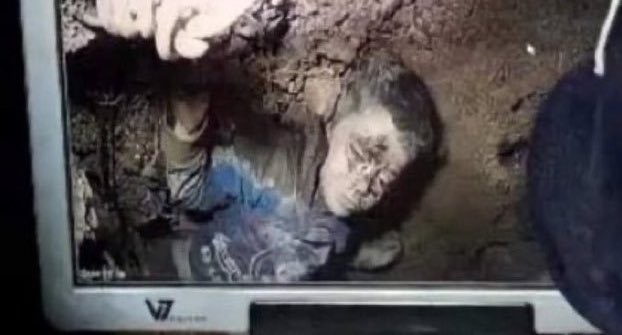 عاجل: قوات الحماية المدنية بالمغرب تنشر أحدث صورة للطفل ريان.. شاهد كيف بدا حاله؟
