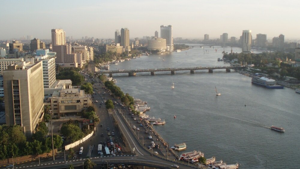 تغير مفاجئ في لون مياه النيل وظهور “عكارة” يثير الذعر والهلع في مصر.. والسلطات تصدر توضيح عاجل!