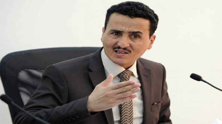 كشف عن ارقام ضخمة وغير متوقعة.. وكيل وزارة الاعلام يكشف عن رواتب 10 ألف مسؤول يمني
