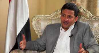 تفاصيل لأول مرة تنشر.. قيادي حوثي بارز يكشف عن عقد لقاءات رسمية مع سفراء الدول الأوروبية بشأن الهدنة وصرف المرتبات