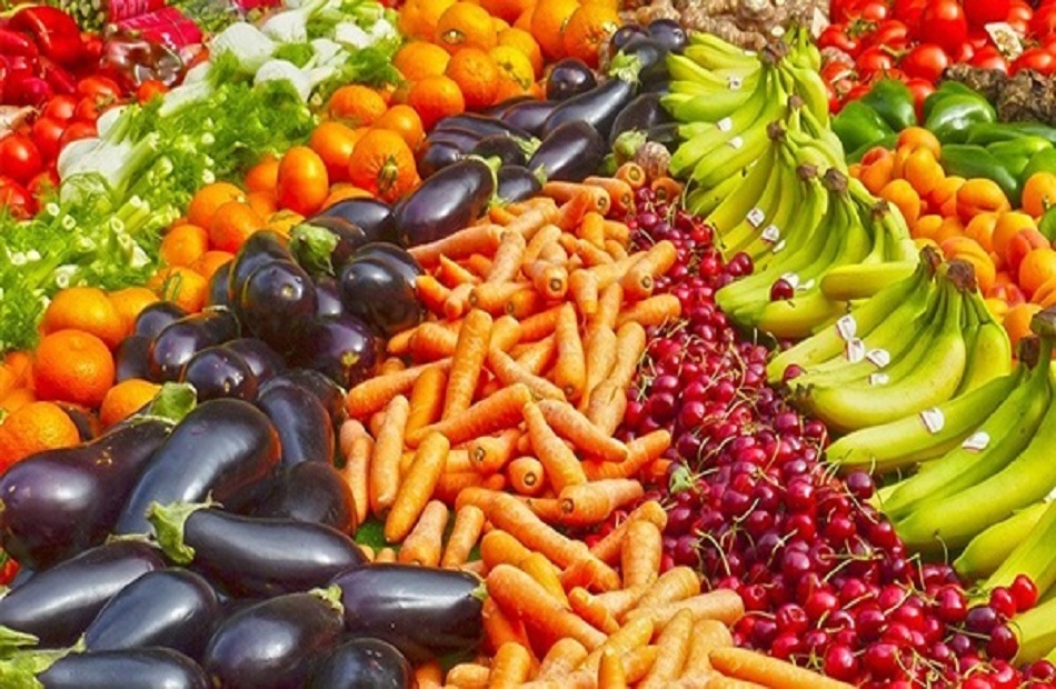 اسعار الخضروات والفواكه بالكيلو والجملة في سوق شميلة والمنصورة بصنعاء وعدن اليوم الاربعاء