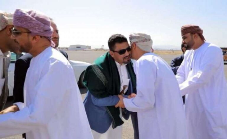 ورد الآن.. وفد خليجي يصل العاصمة صنعاء ومحمد عبدالسلام يدلي بتصريح رسمي