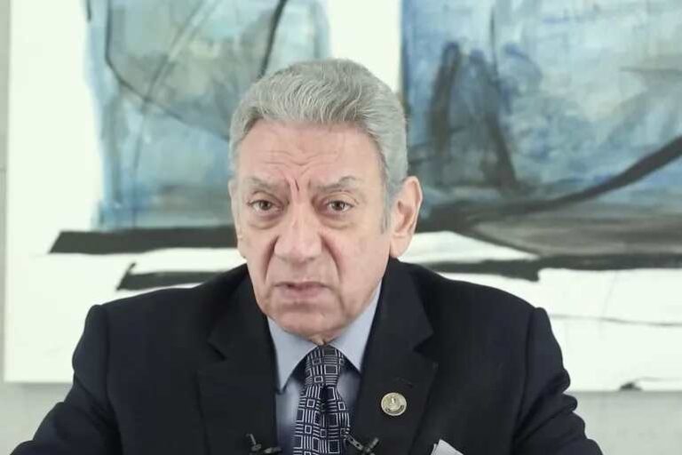 قنصل مصر السابق في تل أبيب يتوقع نهاية الحرب على غزة في هذا التوقيت؟
