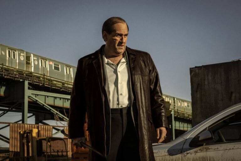 مسلسل «البطريق»… صراع الشر والفوضى في مدينة «غوثام»